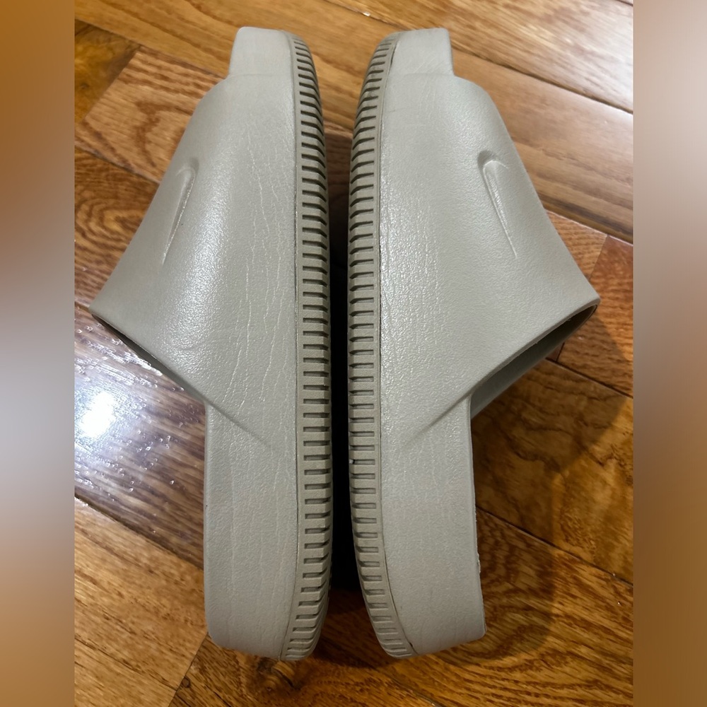 Nike Calm Slide Khaki M8/W9 - Picture 10 of 16